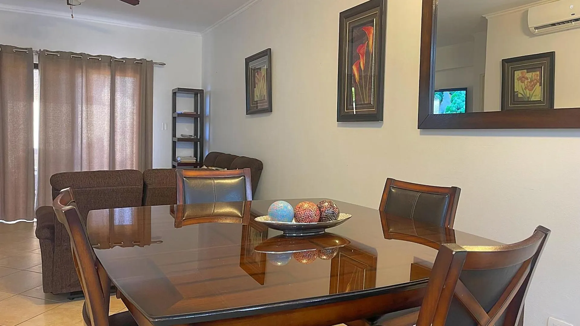 Holiday home Diamante 242 St Town Home In Gold Coast 2 Bedrooms 3 Bath 3 Community Pools Palm Beach Aruba